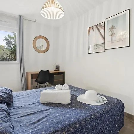 Appt 2 Chambres, 3 Etoiles, Piscine, Wifi, Parking, Clim * Saint-Raphaël